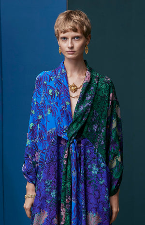FW25-V011 Kimono estampado "Floral sobre encaje"
