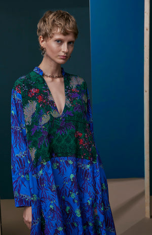 FW25-V022 Vestido kaftan estampado “Eucaliptos “